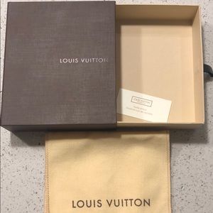 Louis Vuitton wallet box